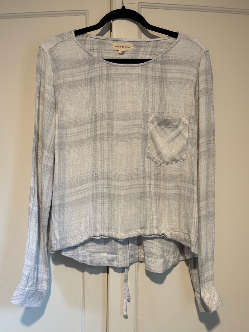 Cloth & Stone Grey Plaid Lace Up Back Detail Top